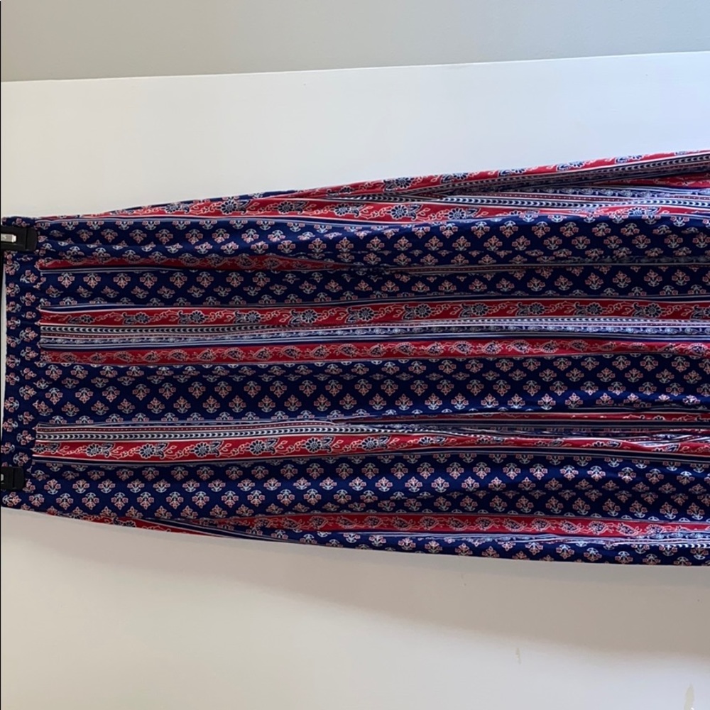 Maxi skirt